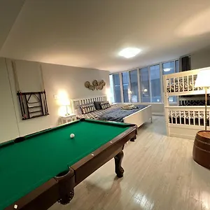  Appartement Big Group In Canada